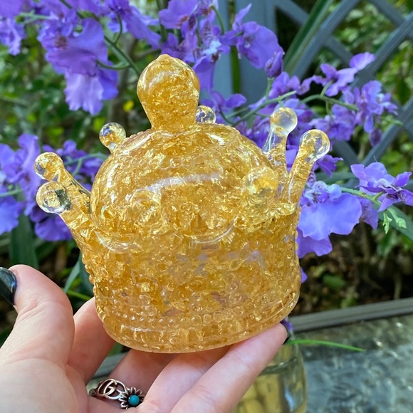 Gold Crown Decorative Resin Art Box - Picture 13 of 16